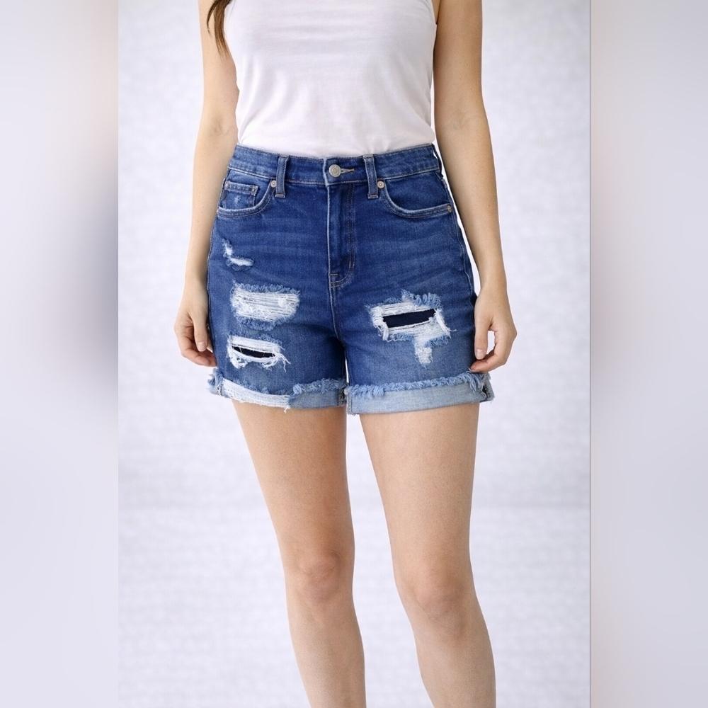 Kancan Distressed High waisted Denim Shorts Sz 28